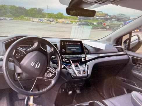 Used 2022 Honda Odyssey Elite image 30