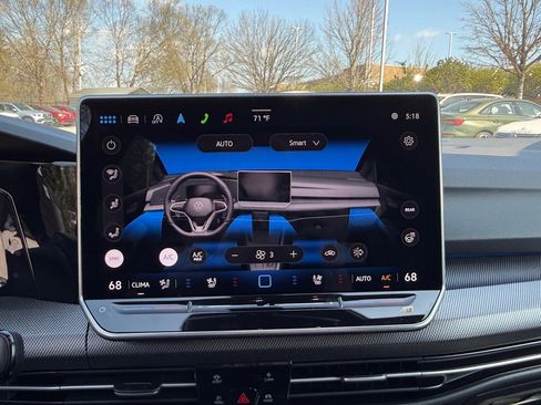 New 2026 Volkswagen Golf image 18