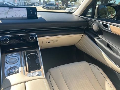 Used 2021 Genesis GV80 2.5T w/ Prestige Package 05 image 11