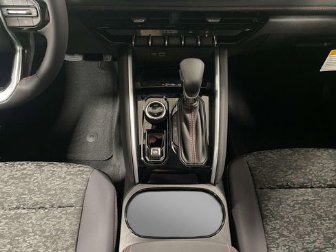 New 2025 Chevrolet Colorado Z71 image 14