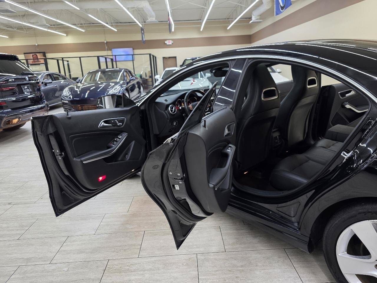 Used 2018 Mercedes-Benz CLA 250 4MATIC image 14
