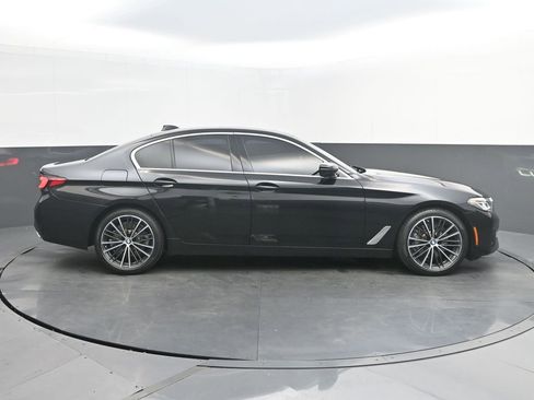 Used 2022 BMW 530i w/ Convenience Package RWD image 8