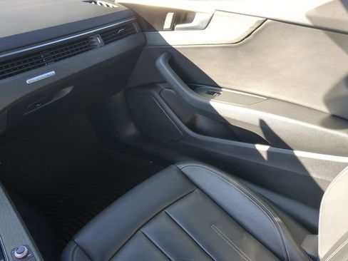 Used 2022 Audi A5 2.0T Premium image 40