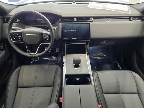 New 2026 Land Rover Range Rover Velar Dynamic SE image 11