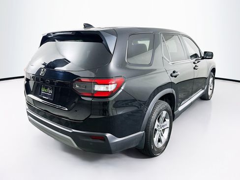 Used 2023 Honda Pilot EX-L image 9