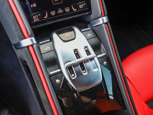 Certified 2025 Ferrari Roma Spider RWD image 32