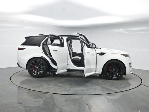 Used 2023 Land Rover Range Rover Sport SE Dynamic AWD/4WD image 69