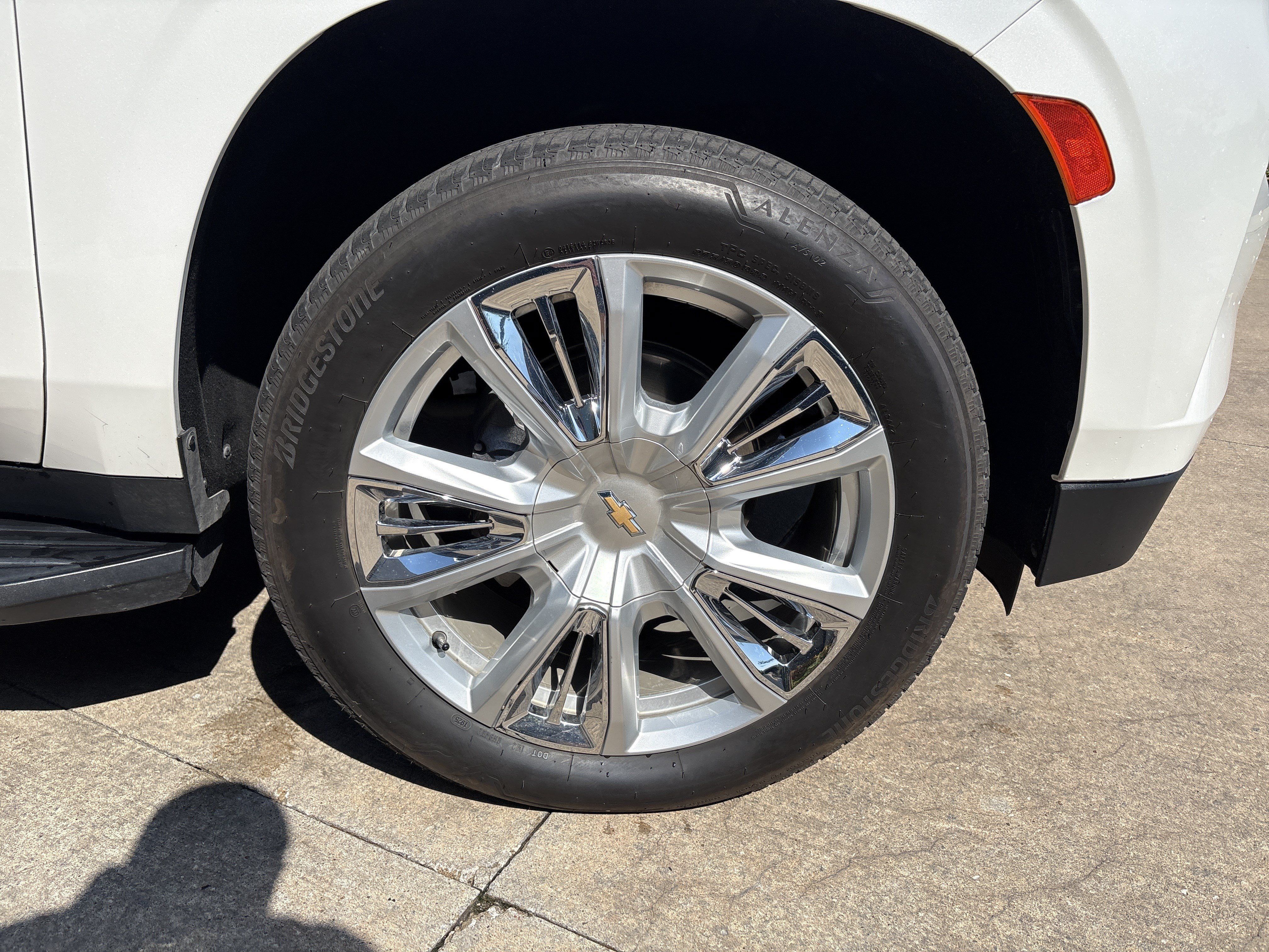 Used 2022 Chevrolet Tahoe High Country AWD/4WD image 13
