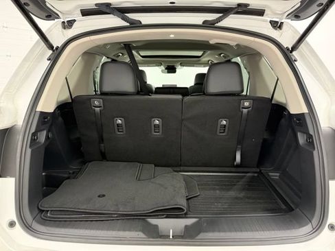 Used 2025 Honda Pilot Touring image 30