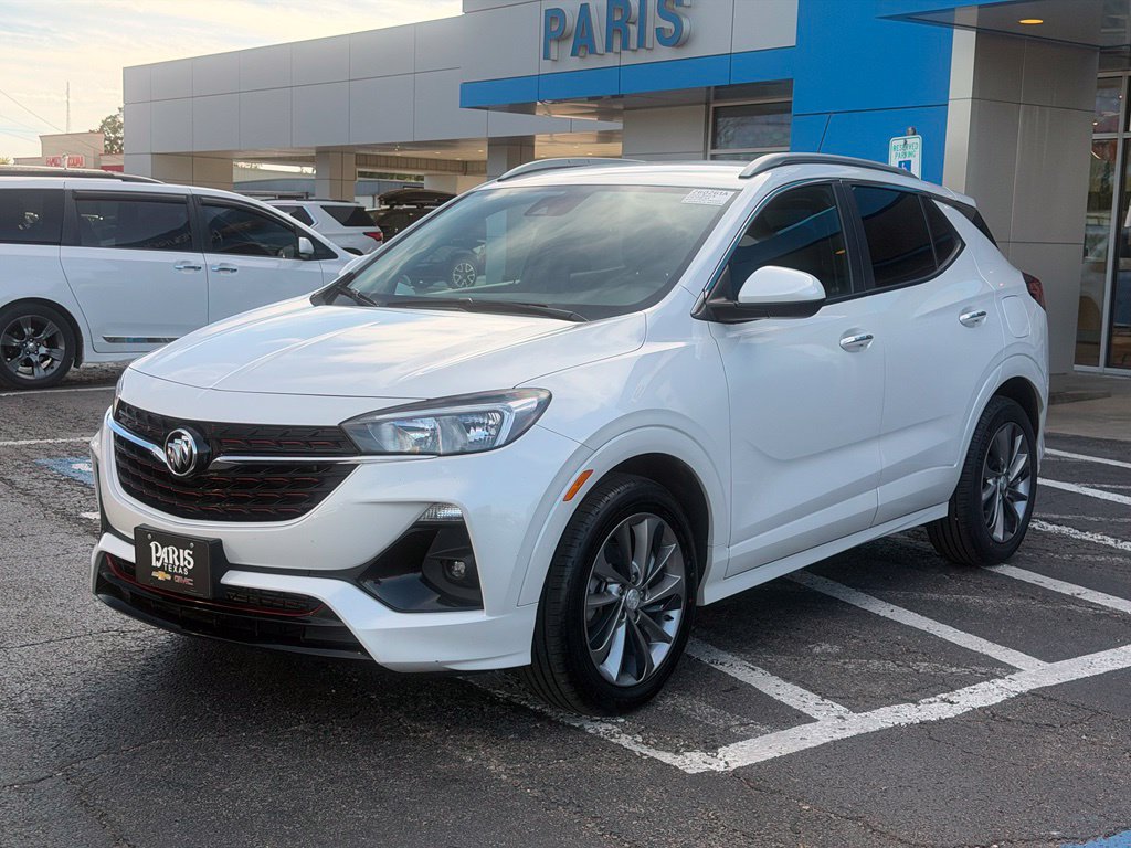Used 2022 Buick Encore GX Select w/ Sport Touring Package FWD image 3