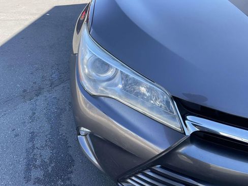 Used 2015 Toyota Camry LE image 16