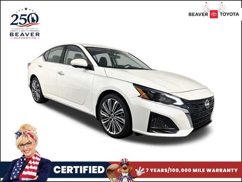 Used 2025 Nissan Altima 2.5 SL FWD image 1