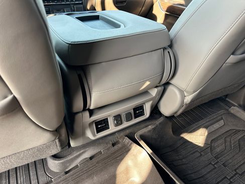 Used 2020 GMC Sierra 1500 SLT w/ Driver Alert Package I image 26