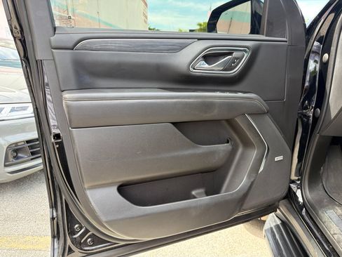 Used 2023 GMC Yukon SLT AWD/4WD image 21