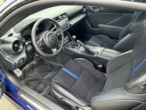 Used 2025 Subaru BRZ tS RWD image 4
