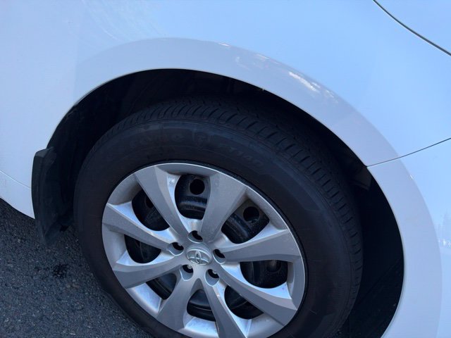 Used 2025 Toyota Corolla LE FWD image 10