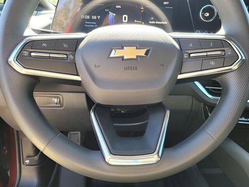 New 2026 Chevrolet Equinox EV LT w/ Midnight Package image 9