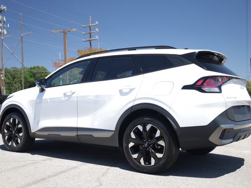 Used 2023 Kia Sportage X-Line w/ X-Line Premium Package AWD/4WD image 3