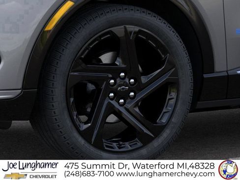 New 2026 Chevrolet Equinox EV RS FWD image 9