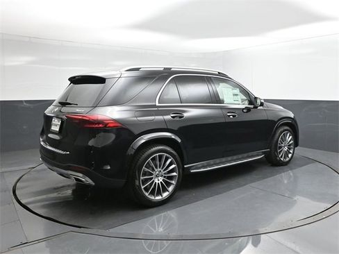 New 2026 Mercedes-Benz GLE 450 4MATIC image 11