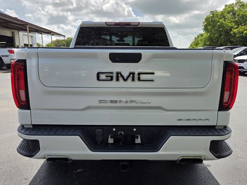 Used 2021 GMC Sierra 1500 Denali w/ Denali Ultimate Package AWD/4WD image 4