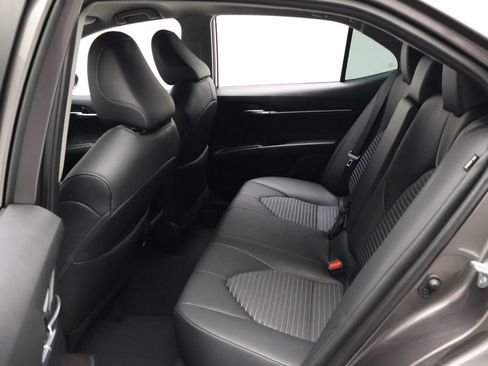 Used 2024 Toyota Camry SE w/ Convenience Package FWD image 18