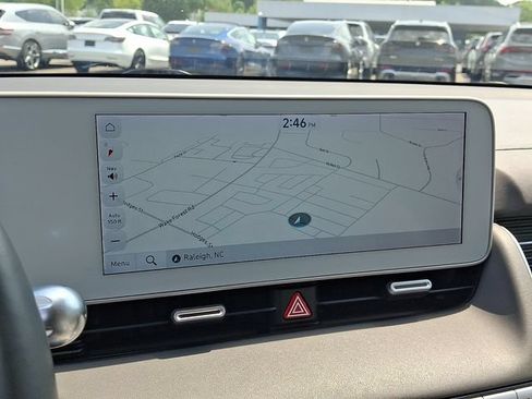 Used 2023 Hyundai Ioniq 5 SEL AWD/4WD image 16