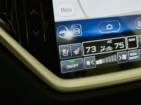 Used 2024 Subaru Ascent Touring AWD/4WD image 22