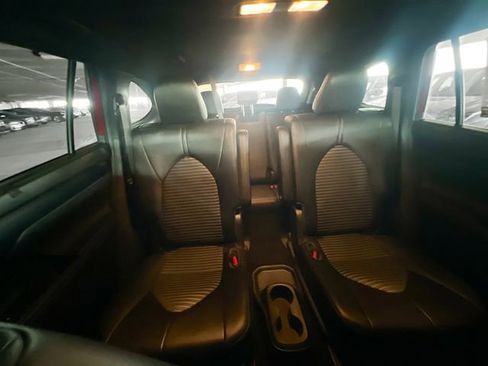 Used 2023 Toyota Highlander XSE FWD image 26