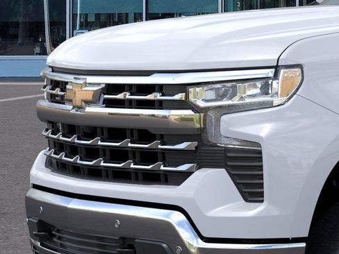 New 2026 Chevrolet Silverado 1500 LTZ w/ Z71 Off-Road Package AWD/4WD image 13