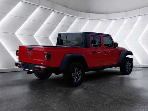 Used 2026 Jeep Gladiator Mojave AWD/4WD image 6