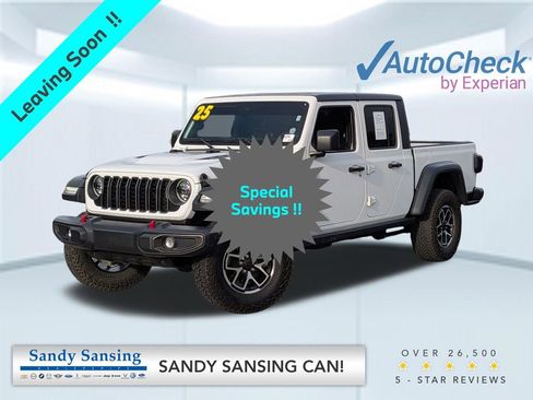 Used 2025 Jeep Gladiator Rubicon w/ Convenience Group AWD/4WD image 1
