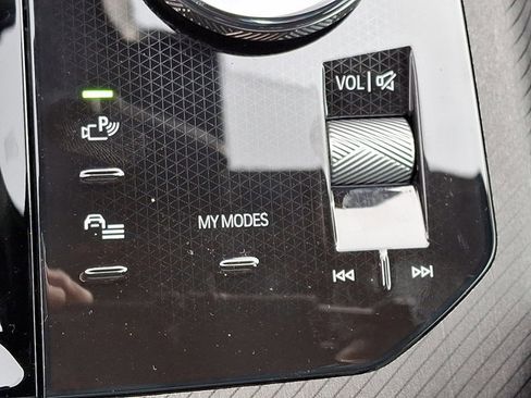 New 2026 BMW X3 xDrive30 w/ Premium Package image 17