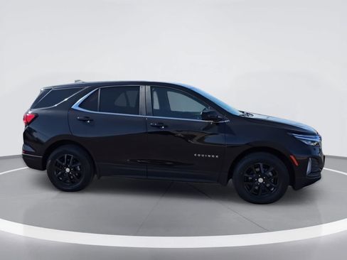 Used 2024 Chevrolet Equinox LT AWD/4WD image 9