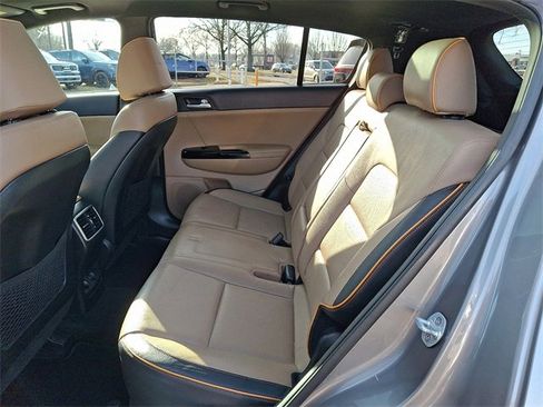 Certified 2018 Kia Sportage SX image 10