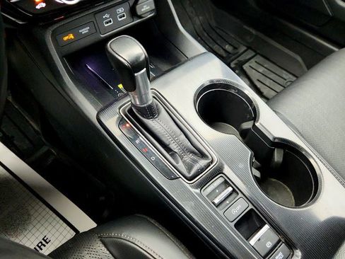 Used 2022 Honda Civic Sport Touring image 17