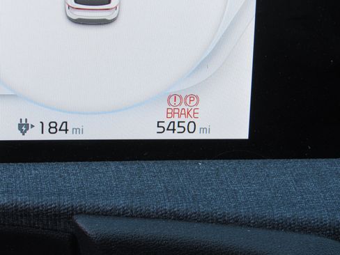 Used 2024 Kia EV6 Light image 28