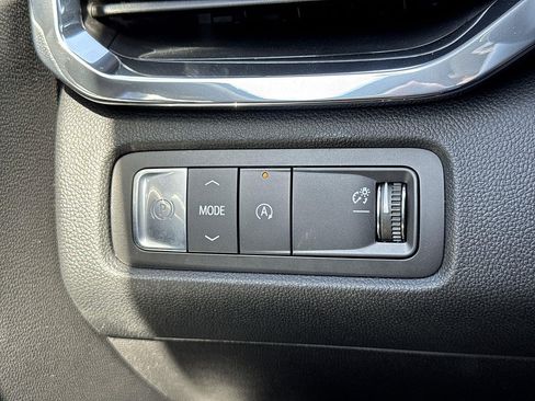New 2026 GMC Acadia Elevation FWD image 16