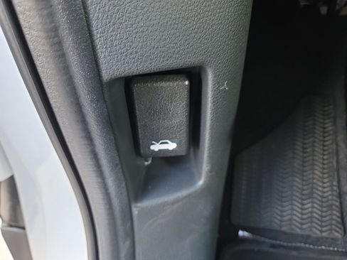 New 2025 Honda Ridgeline Sport image 15