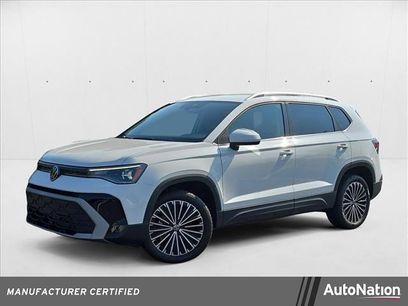 Used 2025 Volkswagen Taos SE
