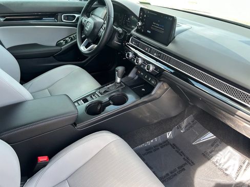 Certified 2025 Honda Civic Sport Touring image 15