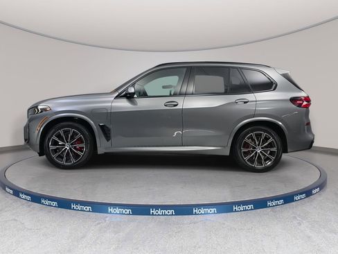 New 2026 BMW X5 xDrive50e w/ M Sport Package image 8