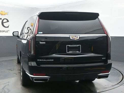 Used 2024 Cadillac Escalade ESV Premium Luxury Platinum image 37