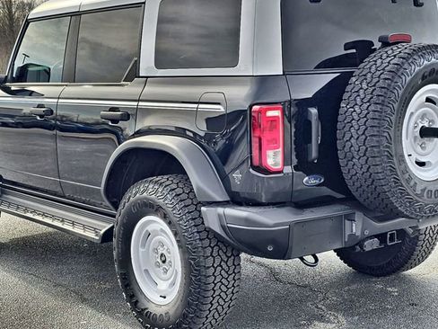 New 2025 Ford Bronco Heritage Edition AWD/4WD image 13