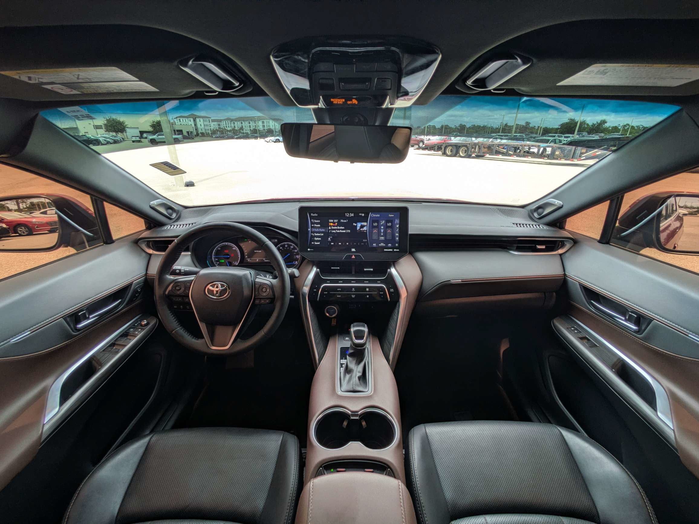 Used 2021 Toyota Venza Limited AWD/4WD image 34