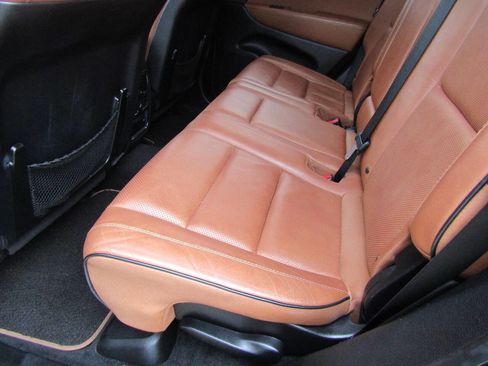 Used 2013 Jeep Grand Cherokee Overland Summit image 17