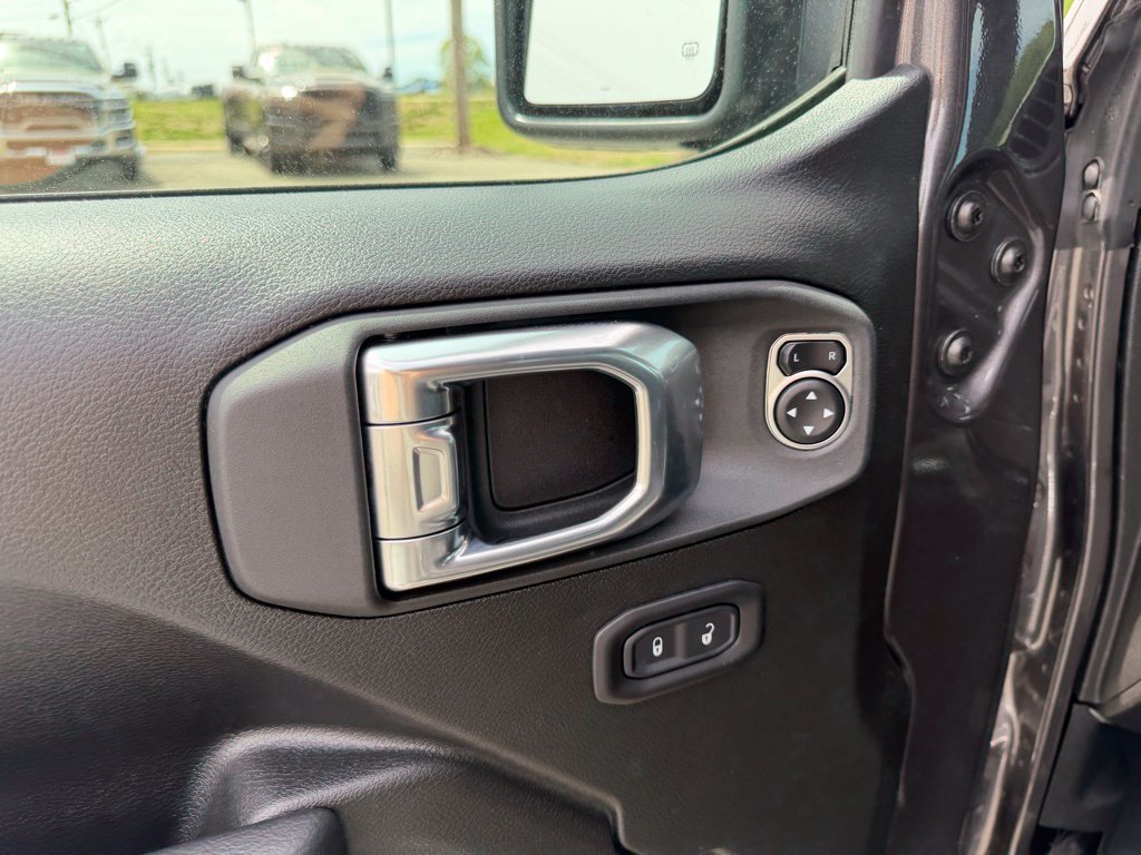 Used 2026 Jeep Wrangler Unlimited Sport AWD/4WD image 14