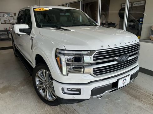 Used 2024 Ford F150 Platinum w/ Equipment Group 703A Plus image 4