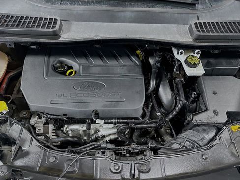 Used 2017 Ford Escape Titanium w/ Equipment Group 301A AWD/4WD image 30