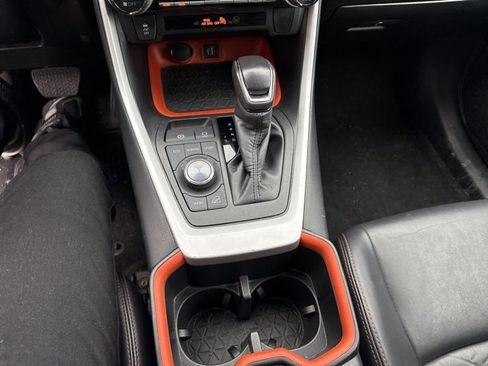 Used 2024 Toyota RAV4 Adventure image 16